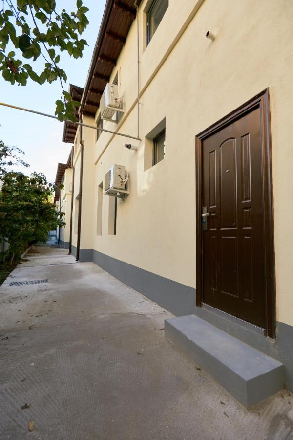 Stanford Aparthotel ブカレスト エクステリア 写真