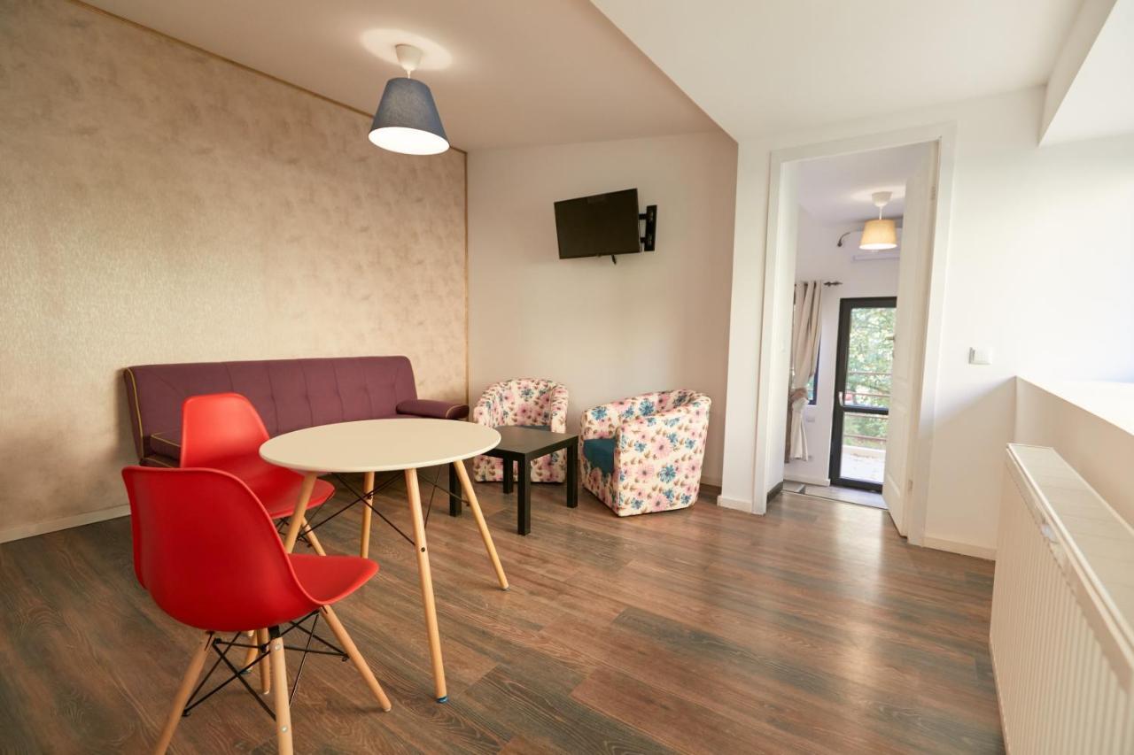 Stanford Aparthotel ブカレスト エクステリア 写真