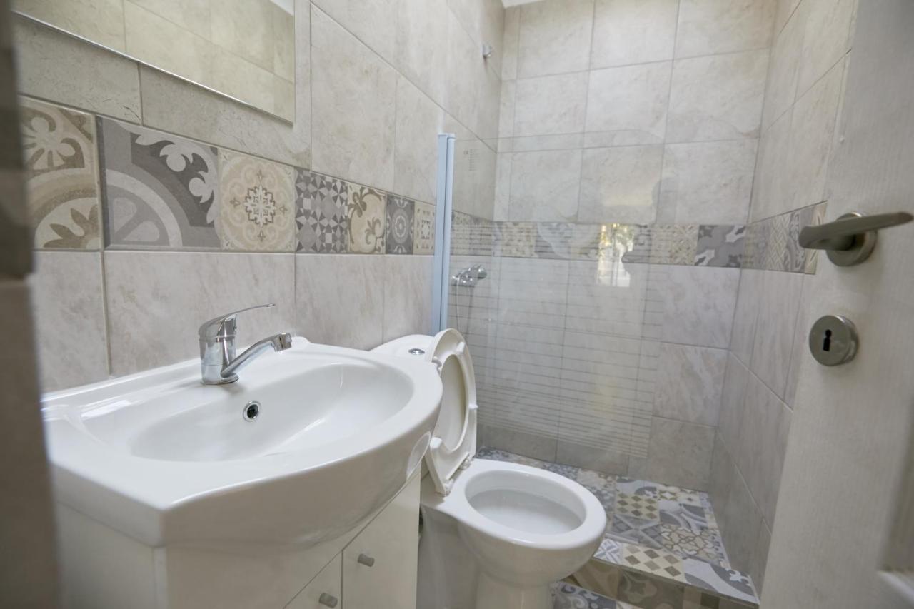 Stanford Aparthotel ブカレスト エクステリア 写真
